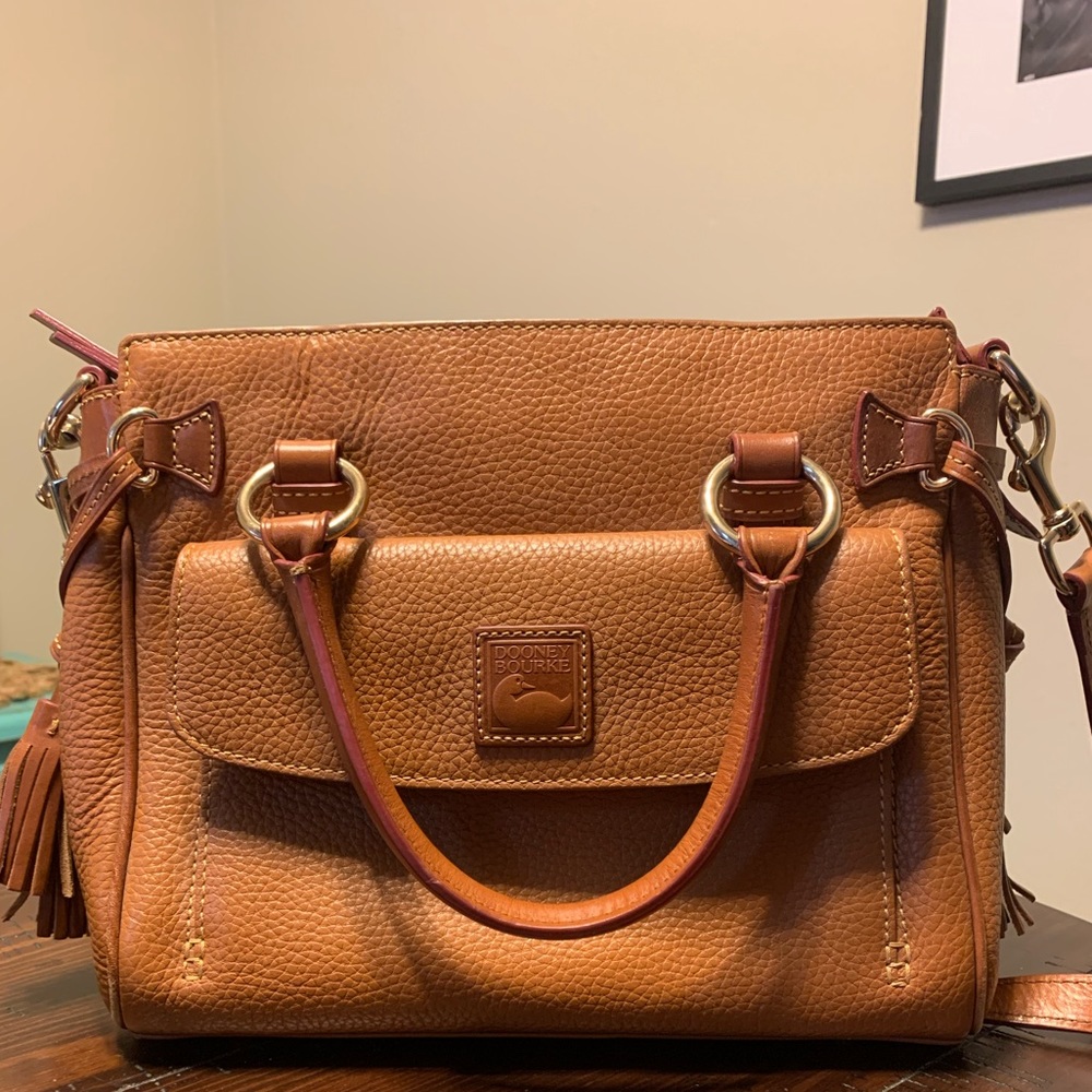 Dooney & Bourke bag